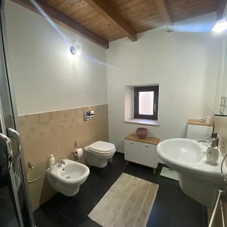 The “b” House Apartment