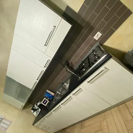 The “b” House Apartment *